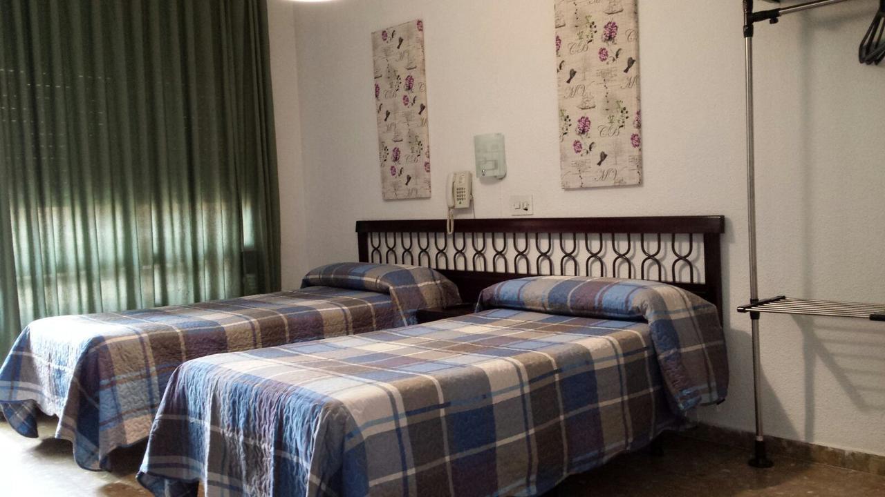 Hostal Ronda Kordoba Zewnętrze zdjęcie